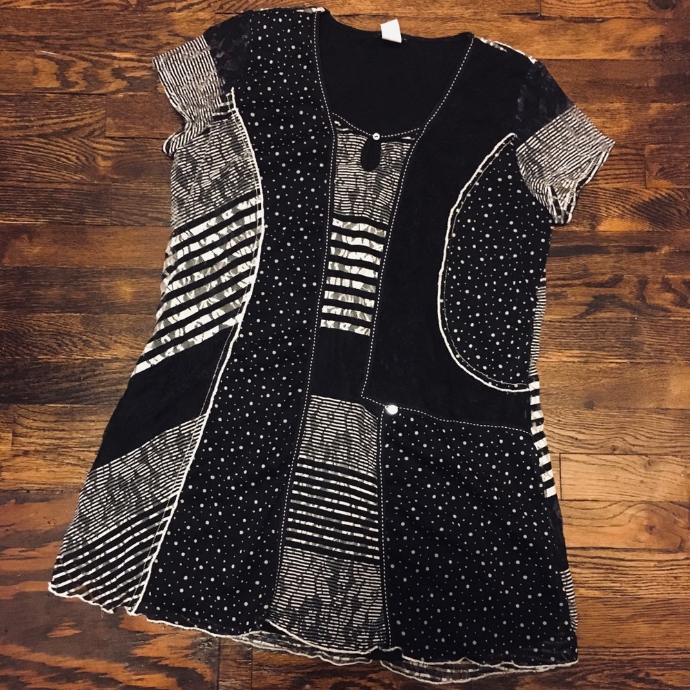 Vex Collection European Boutique Tunic